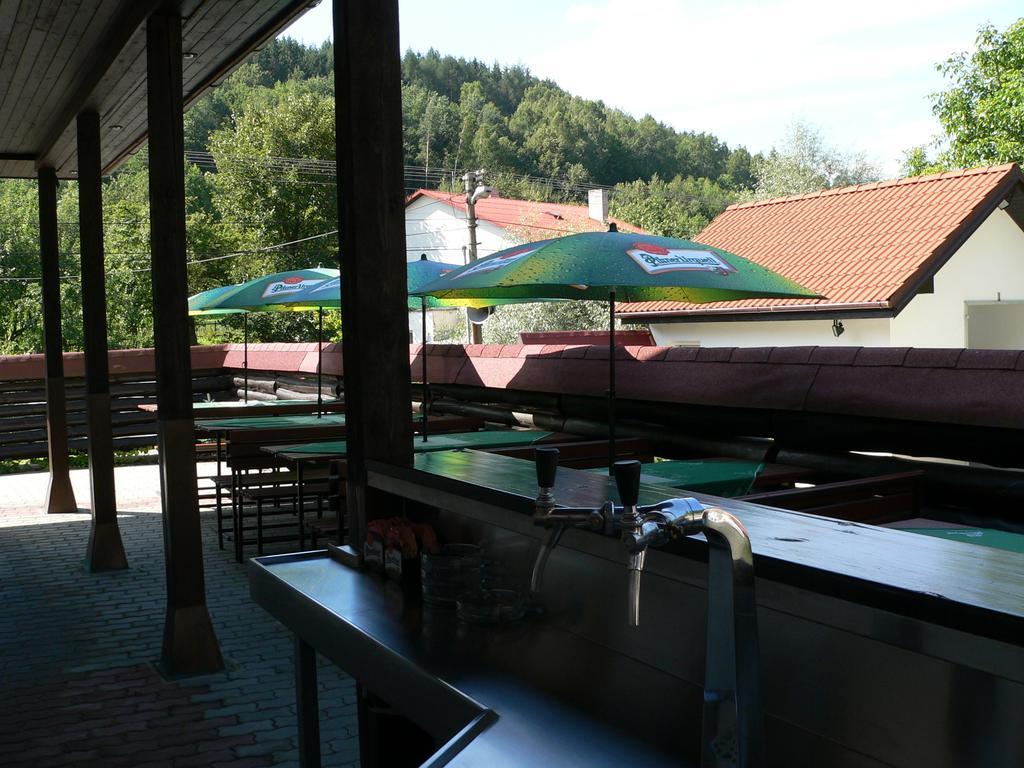 Trnava Pension Karolina מראה חיצוני תמונה