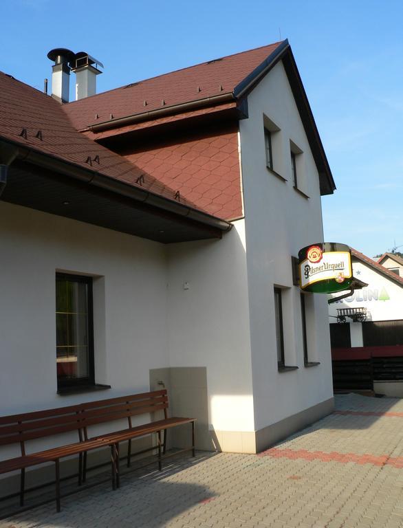 Trnava Pension Karolina מראה חיצוני תמונה