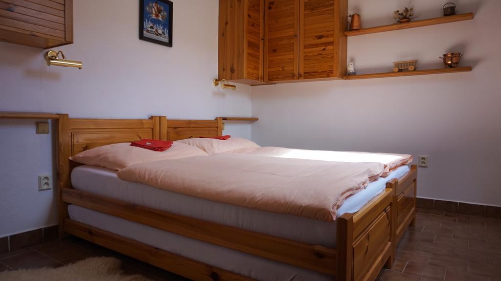 Trnava Pension Karolina מראה חיצוני תמונה